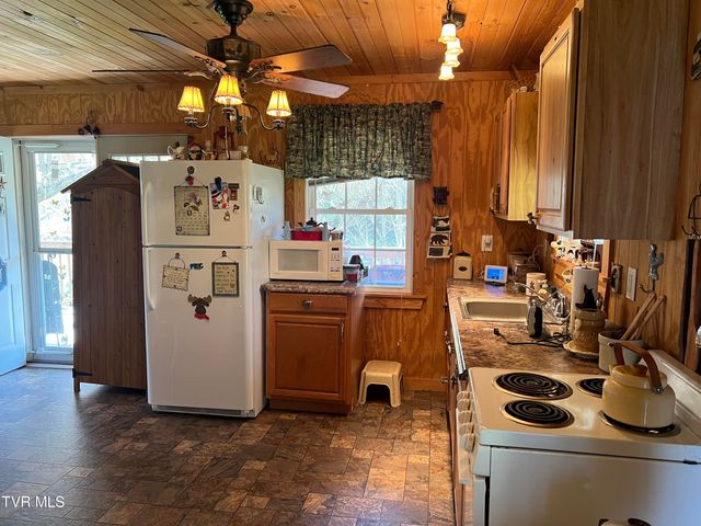 14251 Nickelsville Hwy Highway, Nickelsville, VA 24271