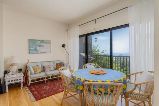 7556 Pepita Way, La Jolla, CA 92037