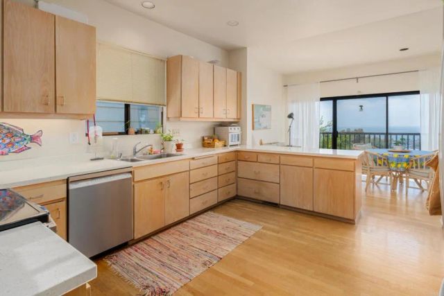 7556 Pepita Way, La Jolla, CA 92037