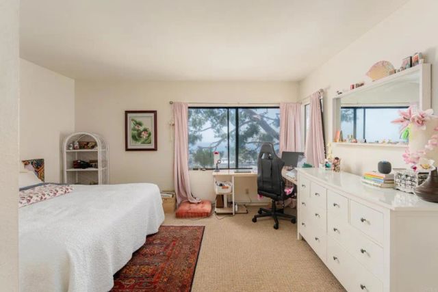 7556 Pepita Way, La Jolla, CA 92037