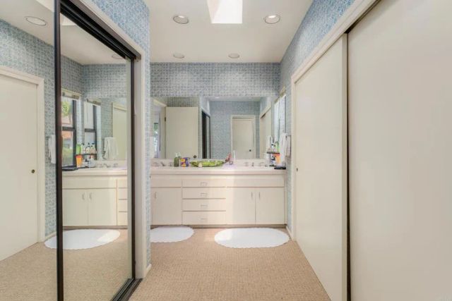 7556 Pepita Way, La Jolla, CA 92037
