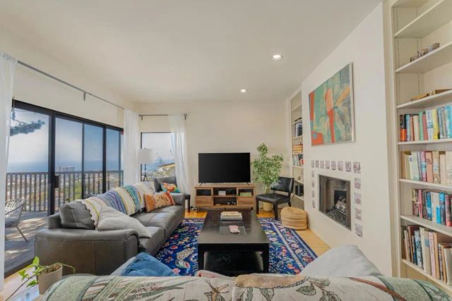 7556 Pepita Way, La Jolla, CA 92037