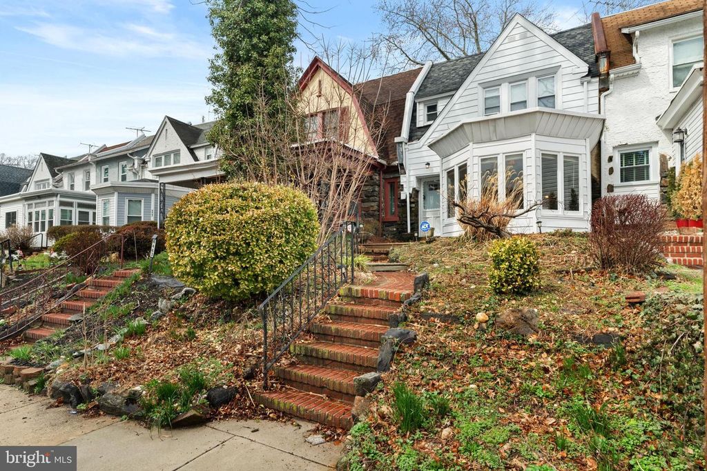 6461 MORRIS PARK RD, Philadelphia, PA 19151