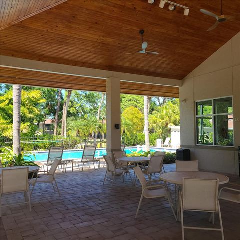 924 LA COSTA CIRCLE 4, Sarasota, FL 34237