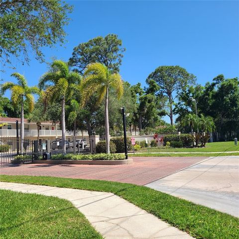924 LA COSTA CIRCLE 4, Sarasota, FL 34237