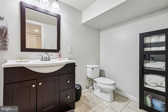 433 MOUNT VERNON AVE, Alexandria, VA 22301