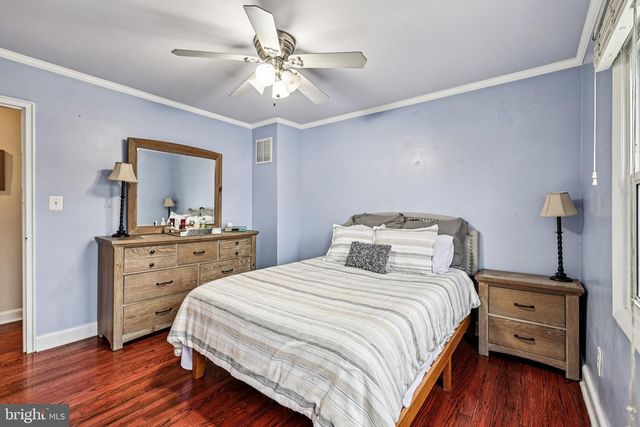 433 MOUNT VERNON AVE, Alexandria, VA 22301