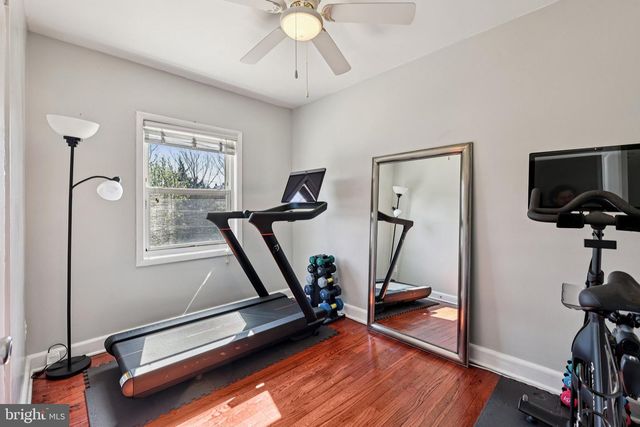 433 MOUNT VERNON AVE, Alexandria, VA 22301