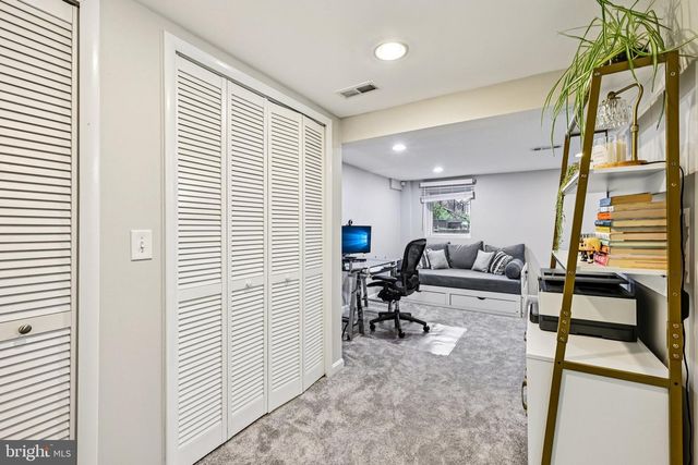 433 MOUNT VERNON AVE, Alexandria, VA 22301