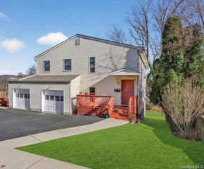 55 High Street, Monroe, NY 10950