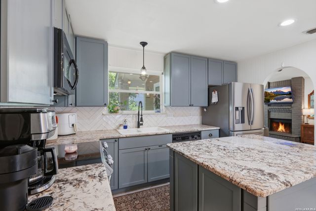 7439 Silent Sunset, San Antonio, TX 78250