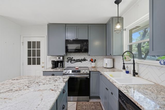 7439 Silent Sunset, San Antonio, TX 78250