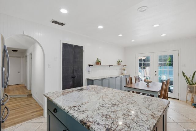 7439 Silent Sunset, San Antonio, TX 78250