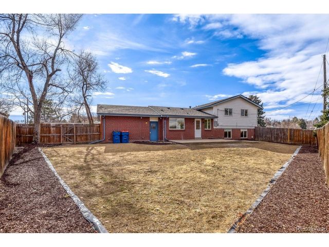 281 W Acoma Dr, Littleton, CO 80120