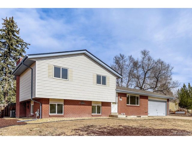 281 W Acoma Dr, Littleton, CO 80120