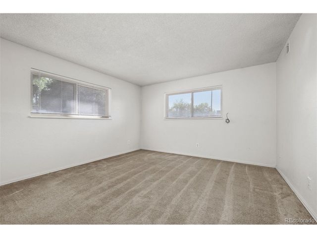 140 E Highline Cir 108, Centennial, CO 80122