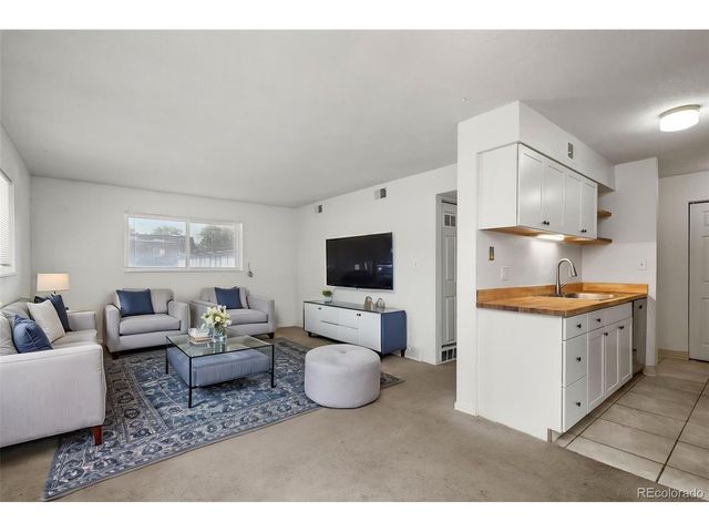 140 E Highline Cir 108, Centennial, CO 80122