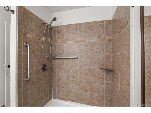 140 E Highline Cir 108, Centennial, CO 80122
