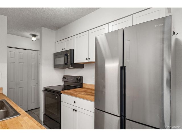 140 E Highline Cir 108, Centennial, CO 80122