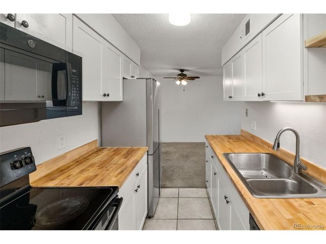 140 E Highline Cir 108, Centennial, CO 80122