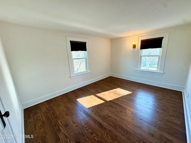 208 E Bergen Place, Red Bank, NJ 07701