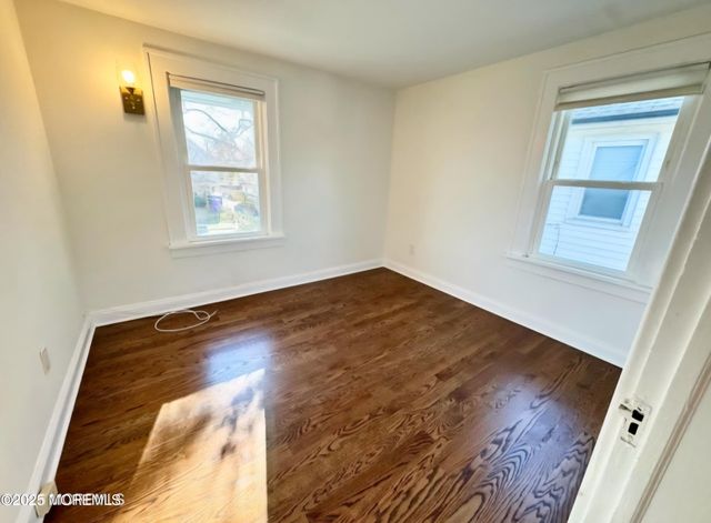 208 E Bergen Place, Red Bank, NJ 07701