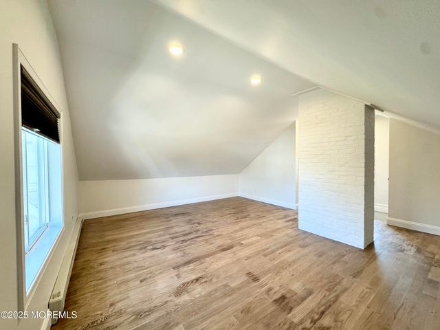 208 E Bergen Place, Red Bank, NJ 07701