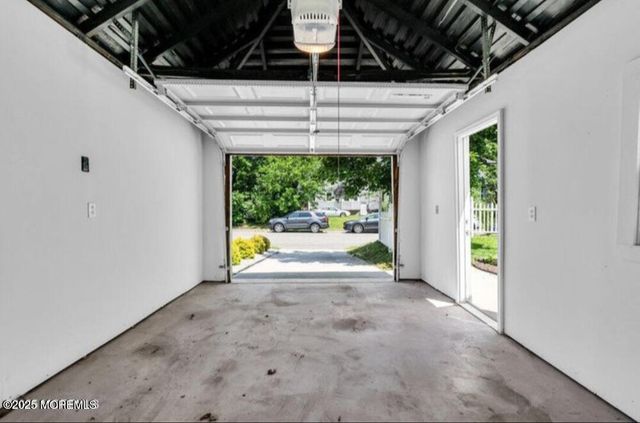 208 E Bergen Place, Red Bank, NJ 07701