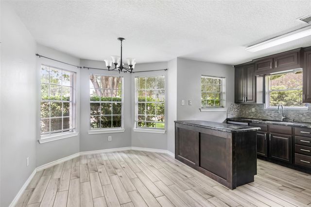 5519 Chisholm Trail, Dickinson, TX 77539