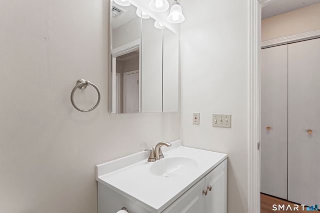 187 Eddon Drive, East Haven, CT 06512