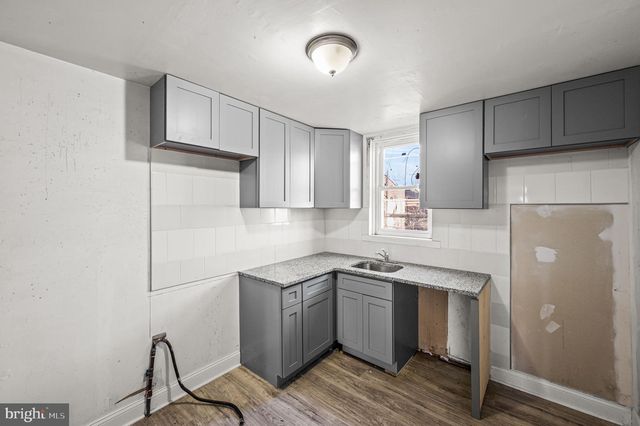 1433 S 47TH ST, Philadelphia, PA 19143