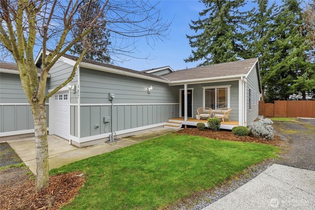 427 Oak Hill Lane, Burlington, WA 98233