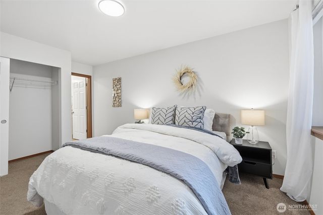 427 Oak Hill Lane, Burlington, WA 98233