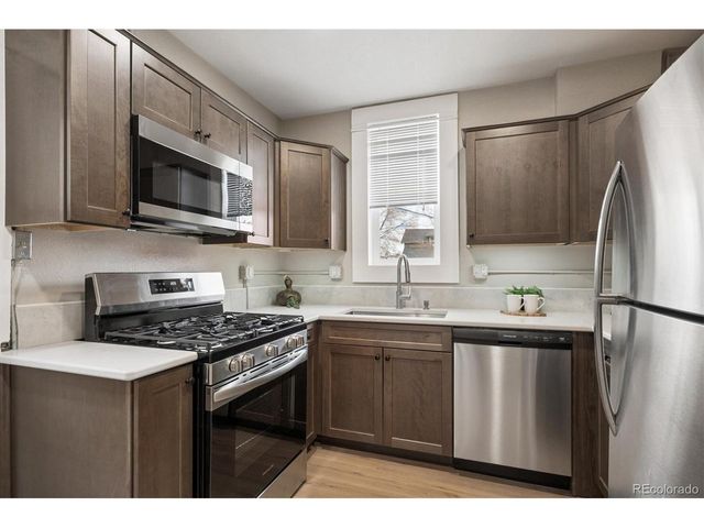 2843 W 27th Ave, Denver, CO 80211