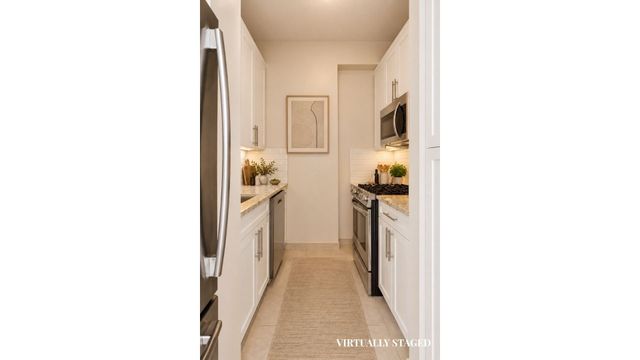 350 E 72nd St Apt 4A, New York City, NY 10021