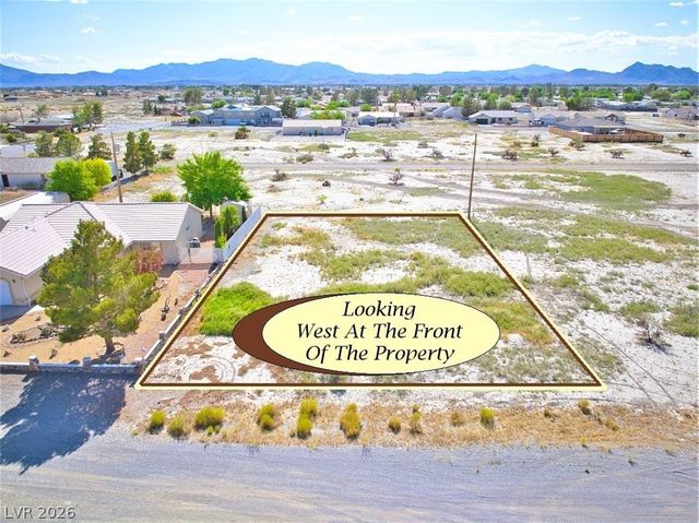 1300 Whitman Avenue, Pahrump, NV 89048