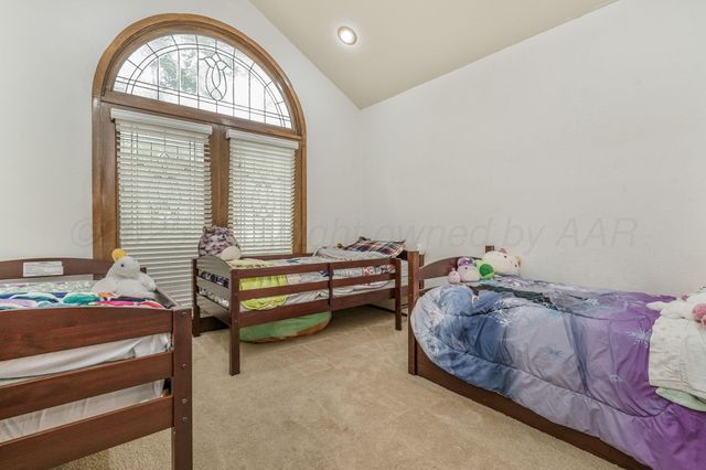 6807 CLOUD CREST Drive, Amarillo, TX 79124