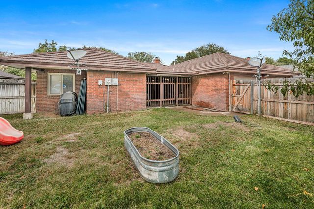 6807 CLOUD CREST Drive, Amarillo, TX 79124