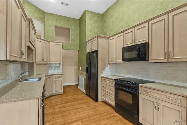 6200 Championship Dr, Tuscaloosa, AL 35405