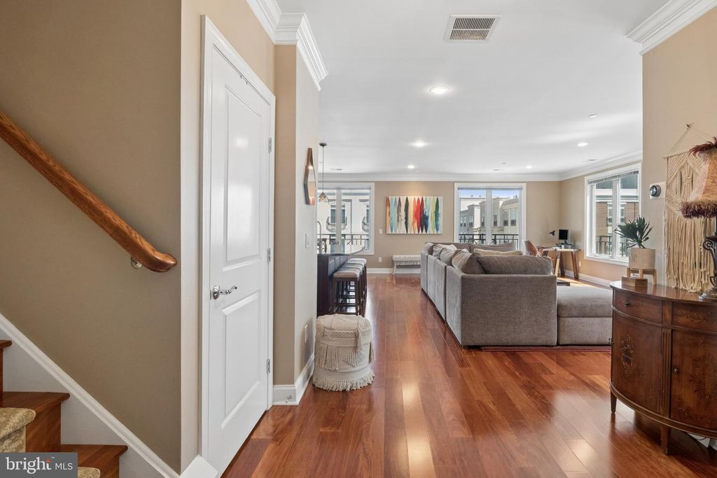 1 N COMMERCE SQ #301, ROBBINSVILLE, NJ 08691 — photo 2