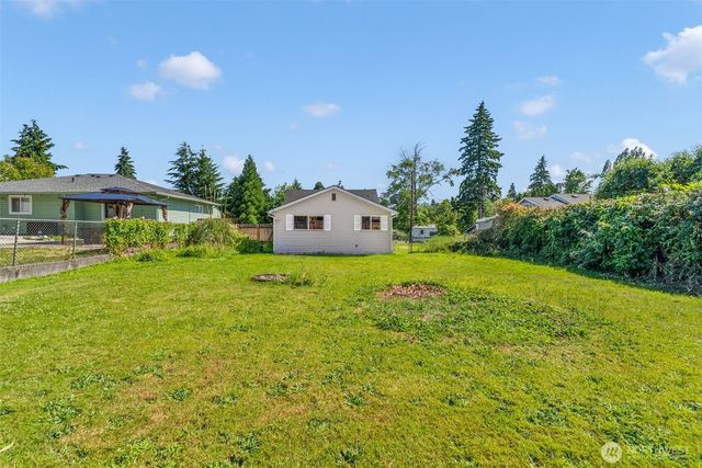 2432 NE Franklin Street, Bremerton, WA 98310