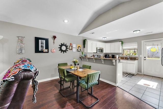 212 & 214 Copper Oaks Drive, Centerton, AR 72719