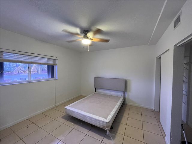 1185 Marseille Dr 309, Miami Beach, FL 33141