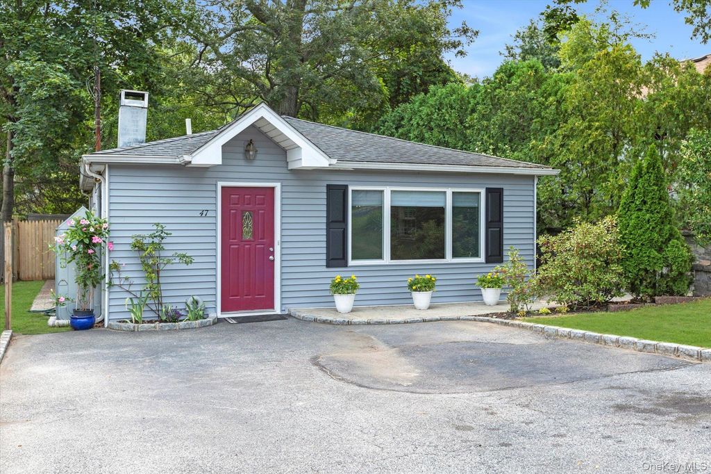 47 Sunrise Drive, Sound Beach, NY 11789