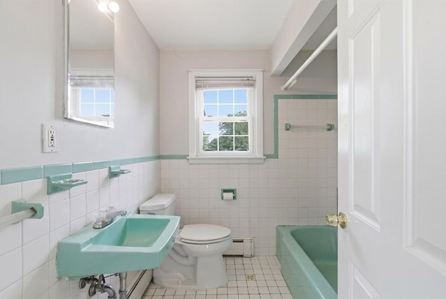 29 Cleveland, Medford, MA 02155