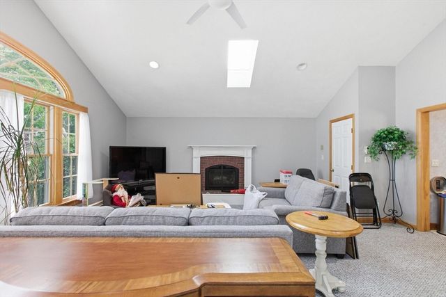 29 Cleveland, Medford, MA 02155