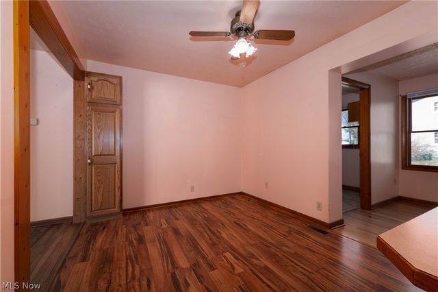 8690 Elmfield Street NW, Canal Fulton, OH 44614