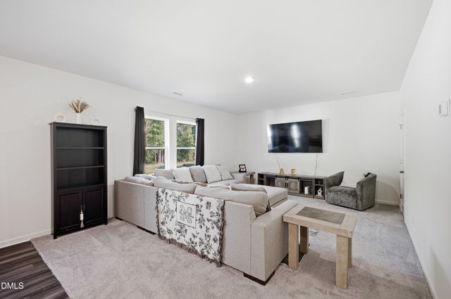 944 Berkeley Glen Road, Zebulon, NC 27597