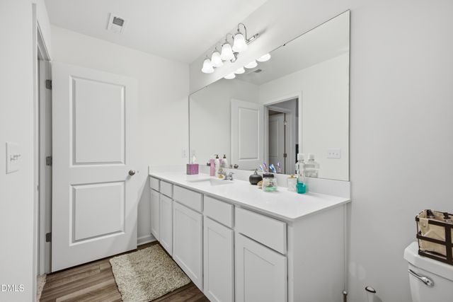 944 Berkeley Glen Road, Zebulon, NC 27597