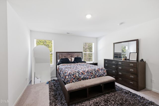 944 Berkeley Glen Road, Zebulon, NC 27597